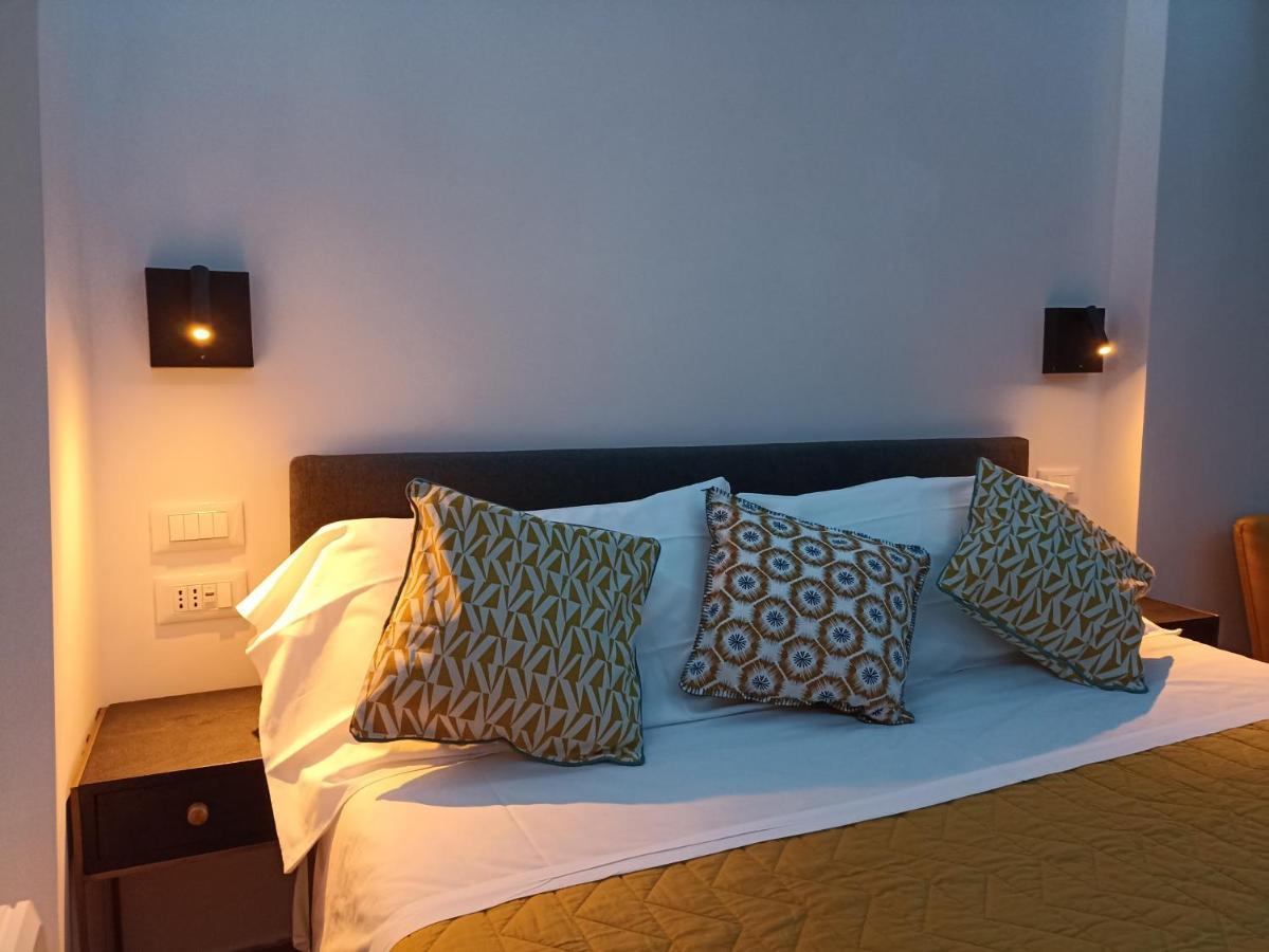 Al Porto 61 - Rooms For Rent Camogli Exterior foto